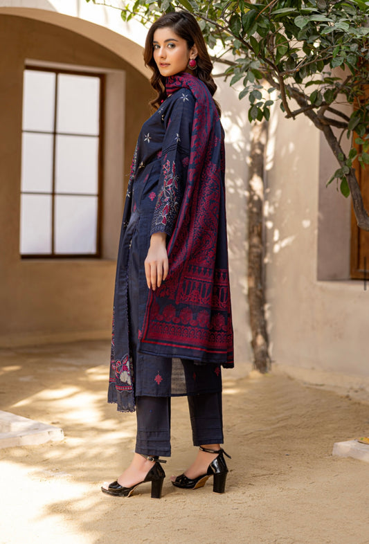 Luxury Embroidered Lawn Suit