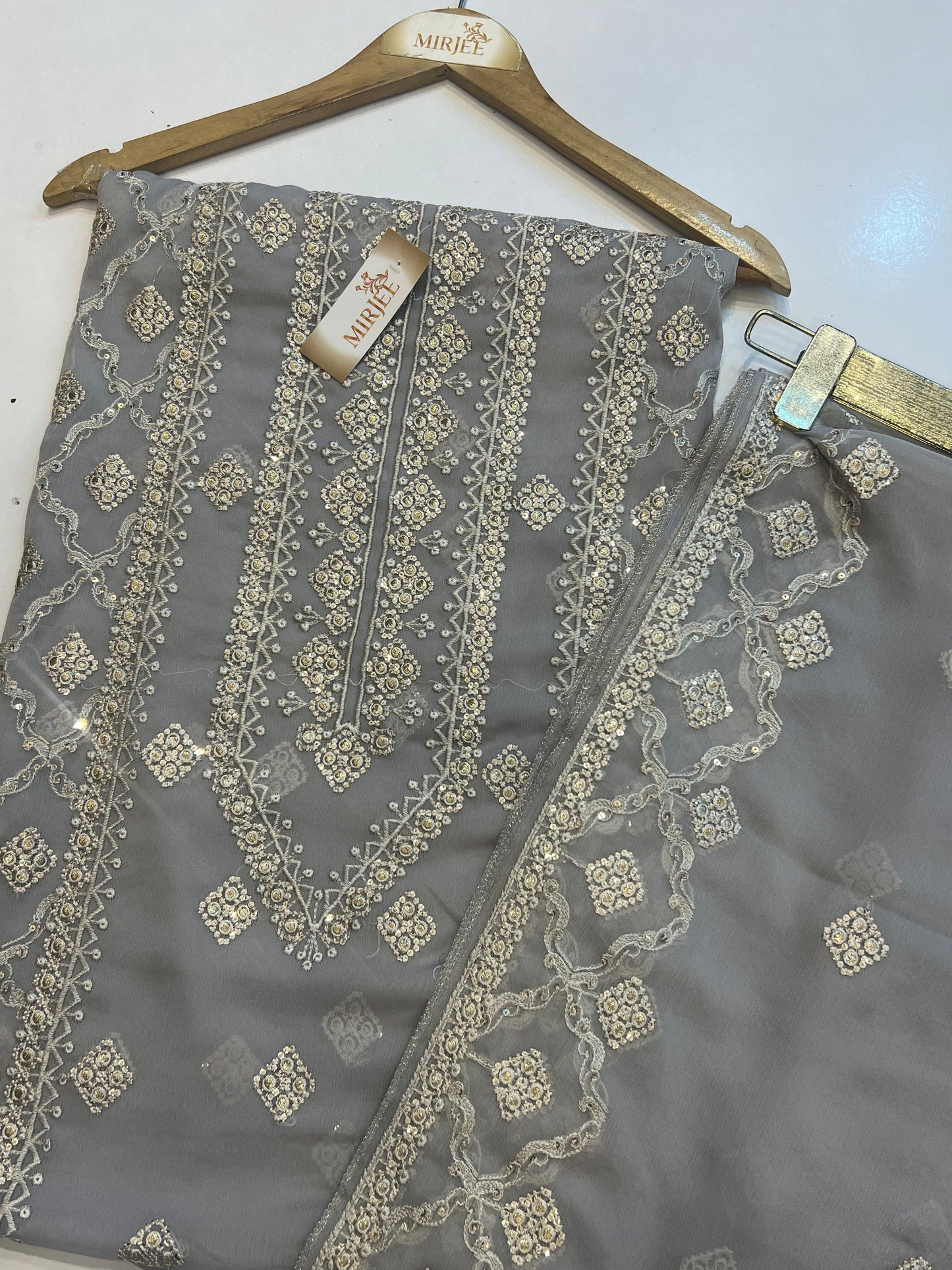 Bareeze Chiffion Suits 4pc