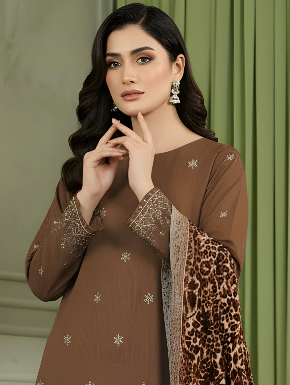 Embroidered Dhanak Palachi Suit 3pc