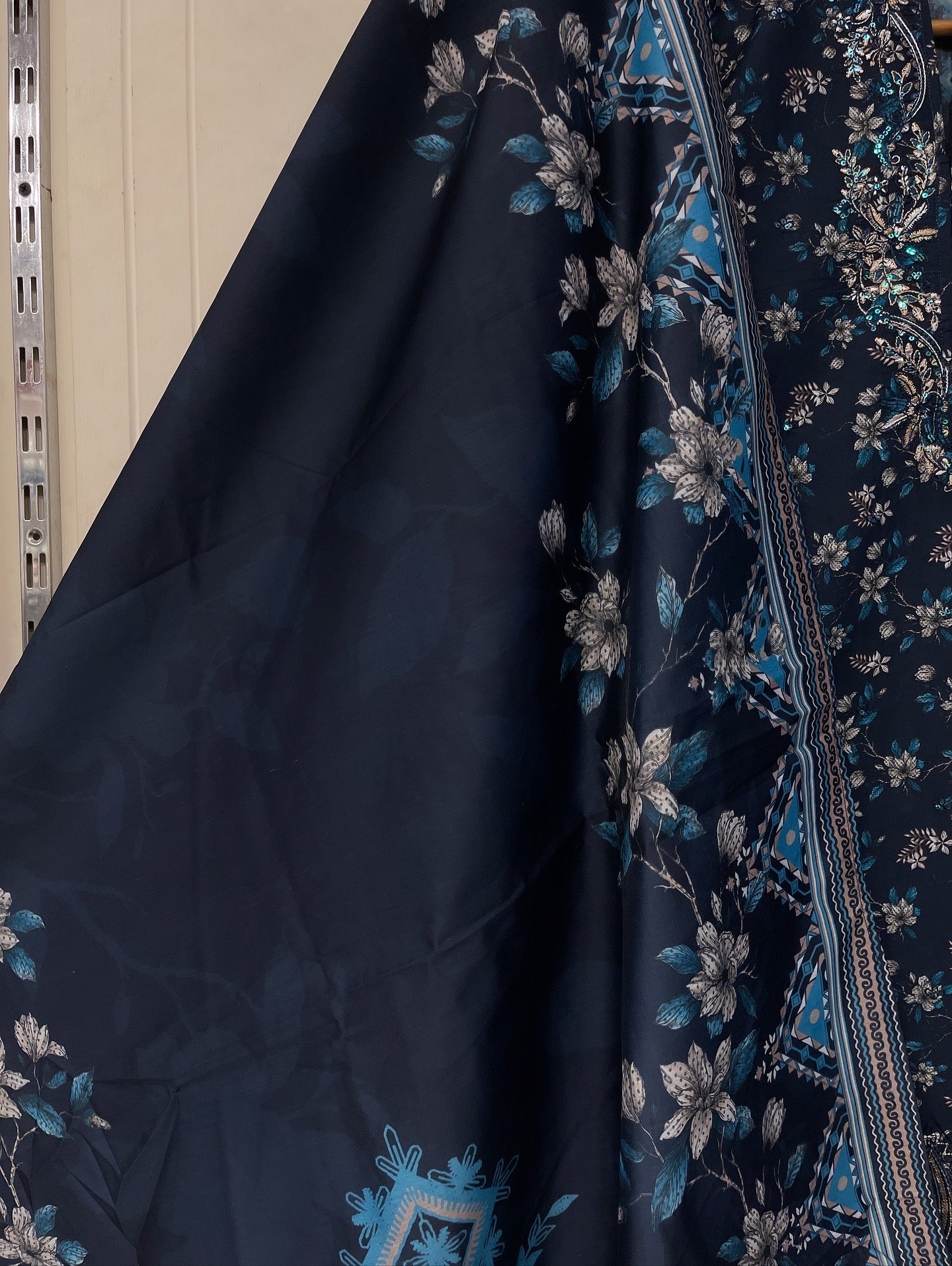 Luxury Embroidered 3pc Suit