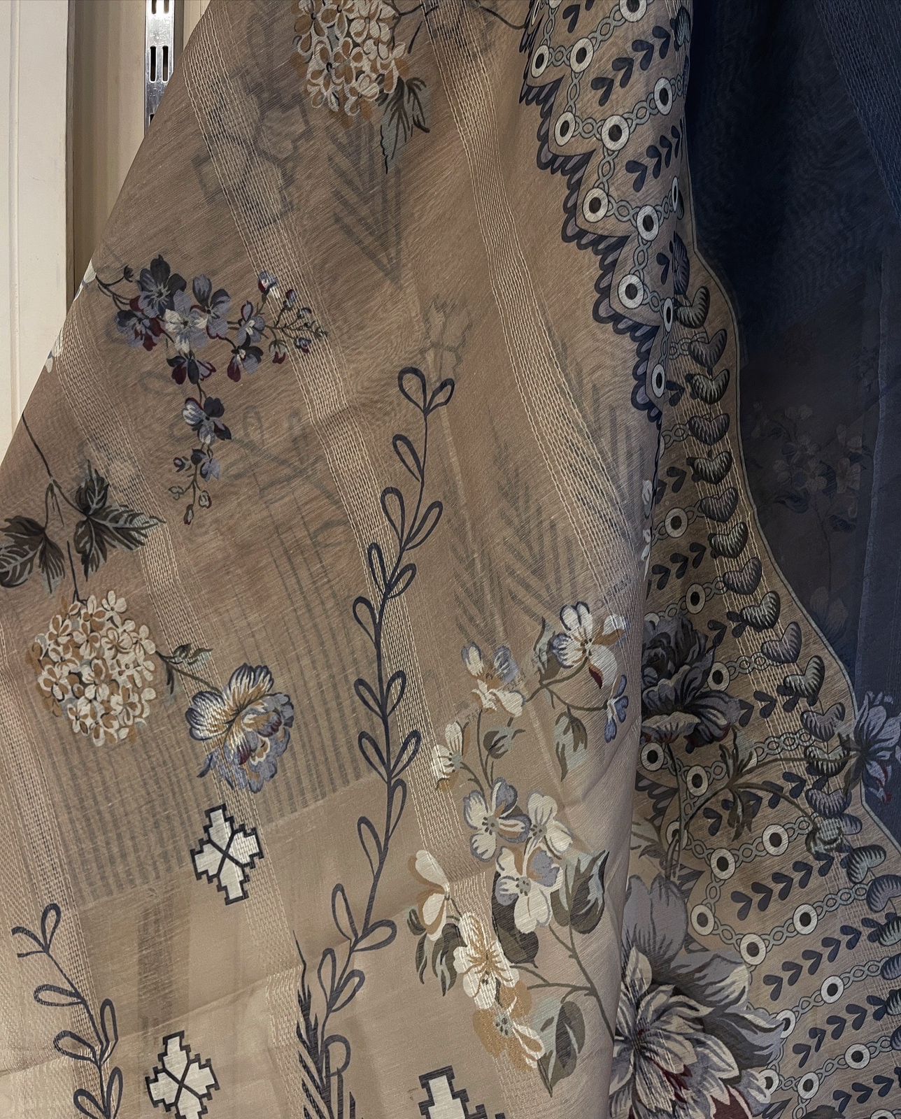 Luxury Farshi Shalwar Style 3pc Suit