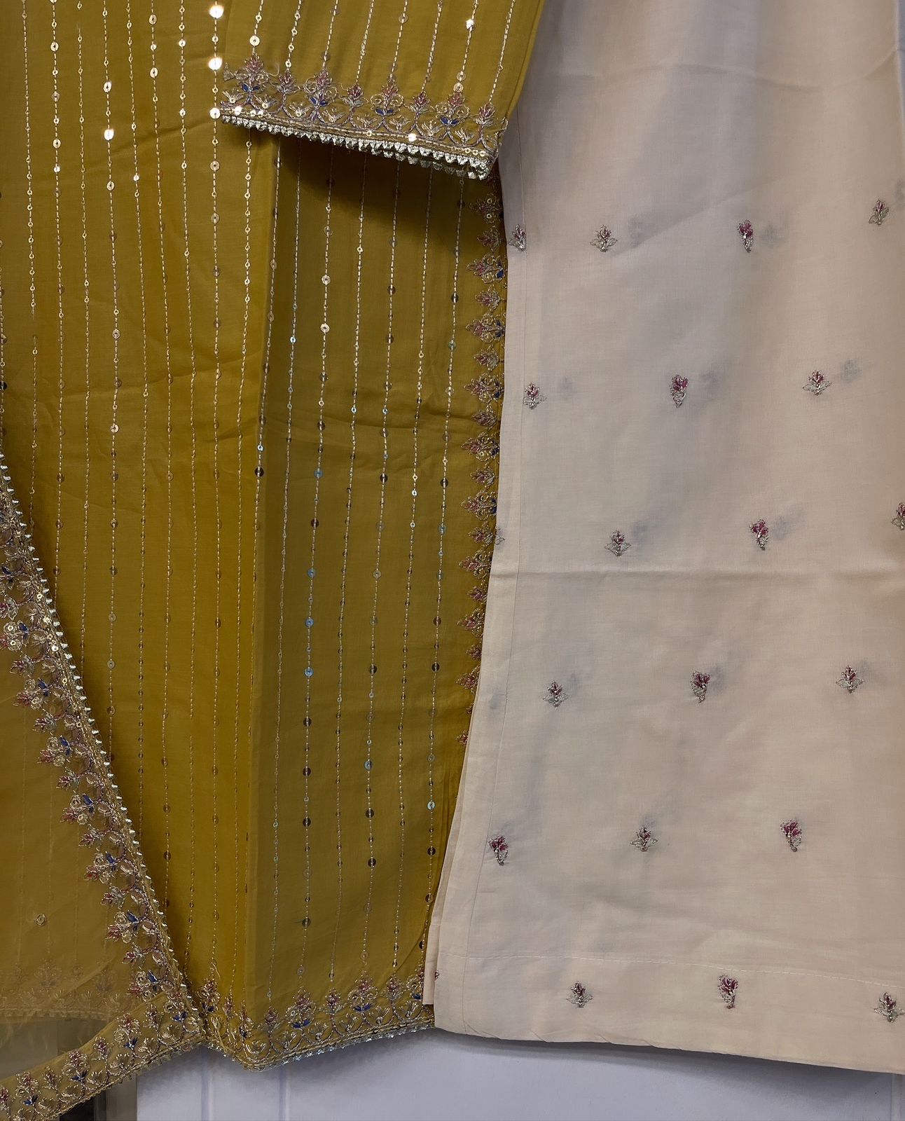 Luxury Embroidered 3pc Suit