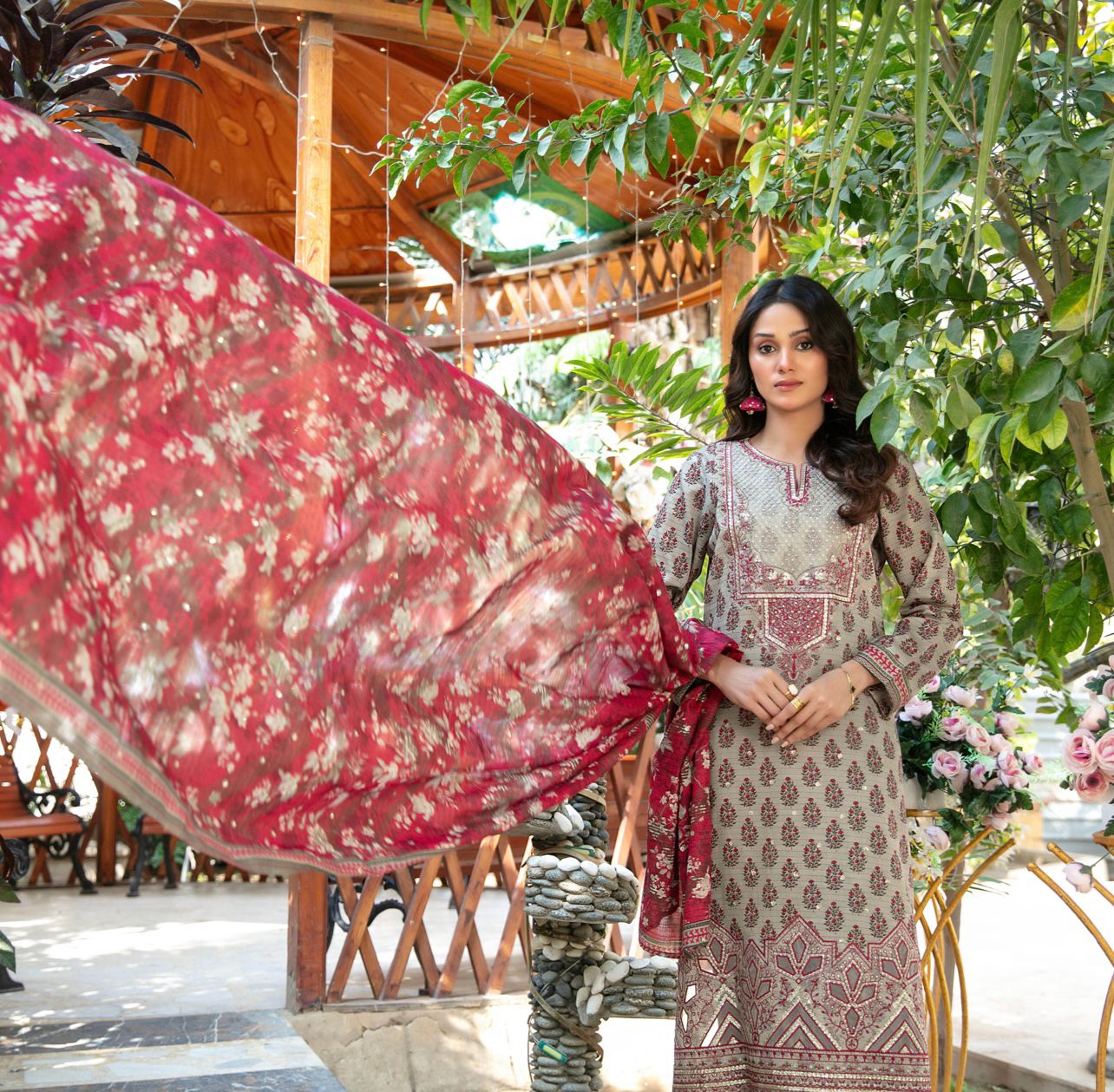 Luxury Embroidered Lawn Suit