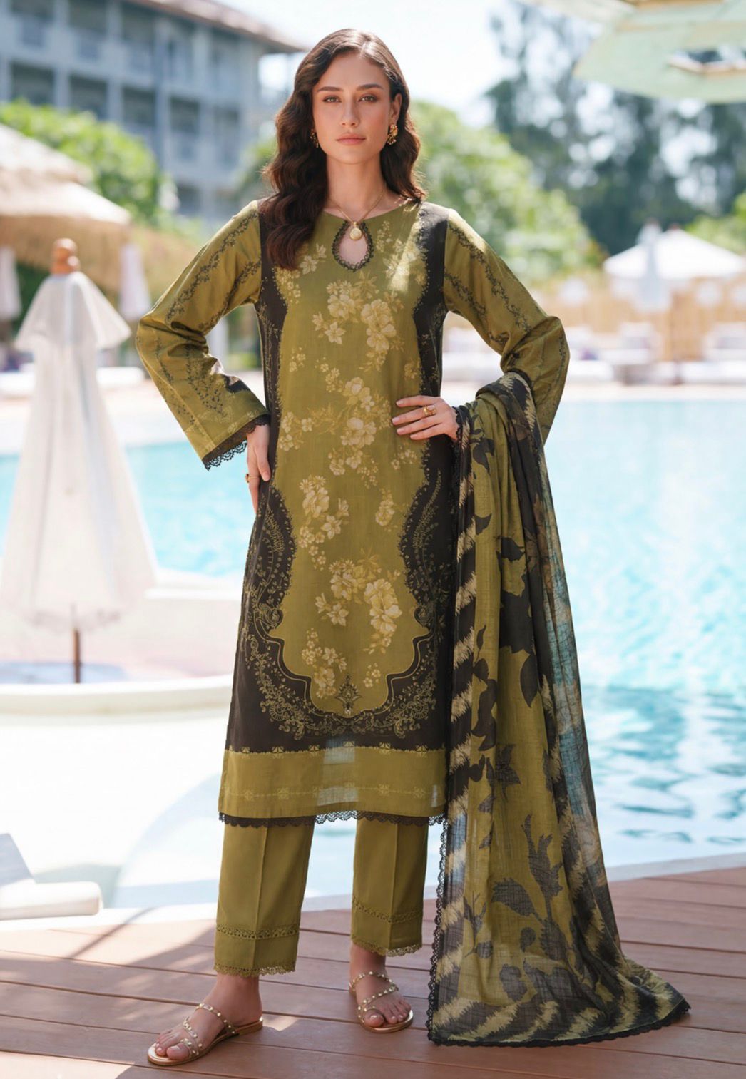 Luxury Printed Lawn 3Pc Suit