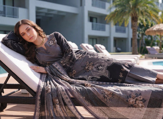 Luxury Printed Lawn 3Pc Suit