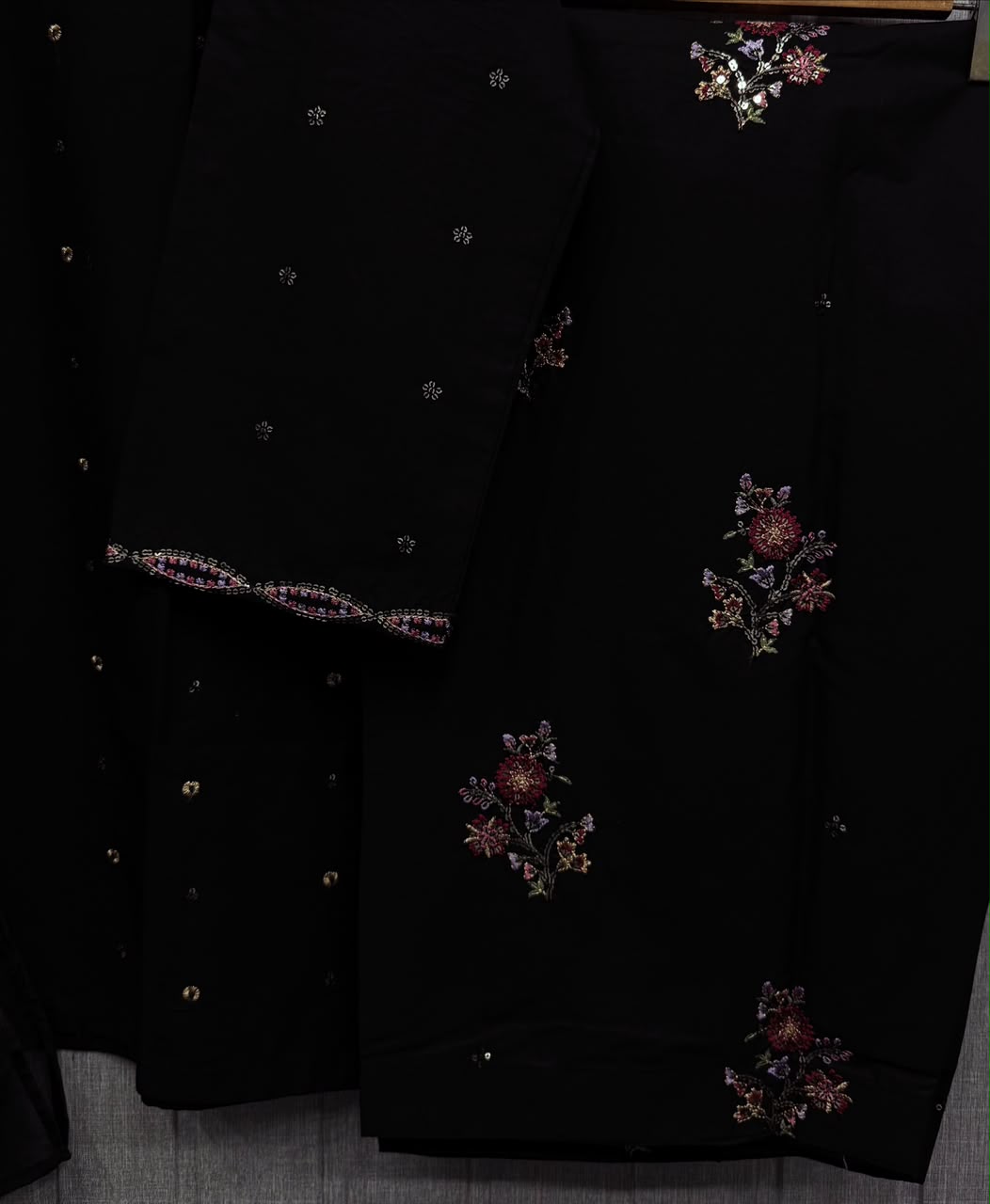 Farshi Style 3pc Suit
