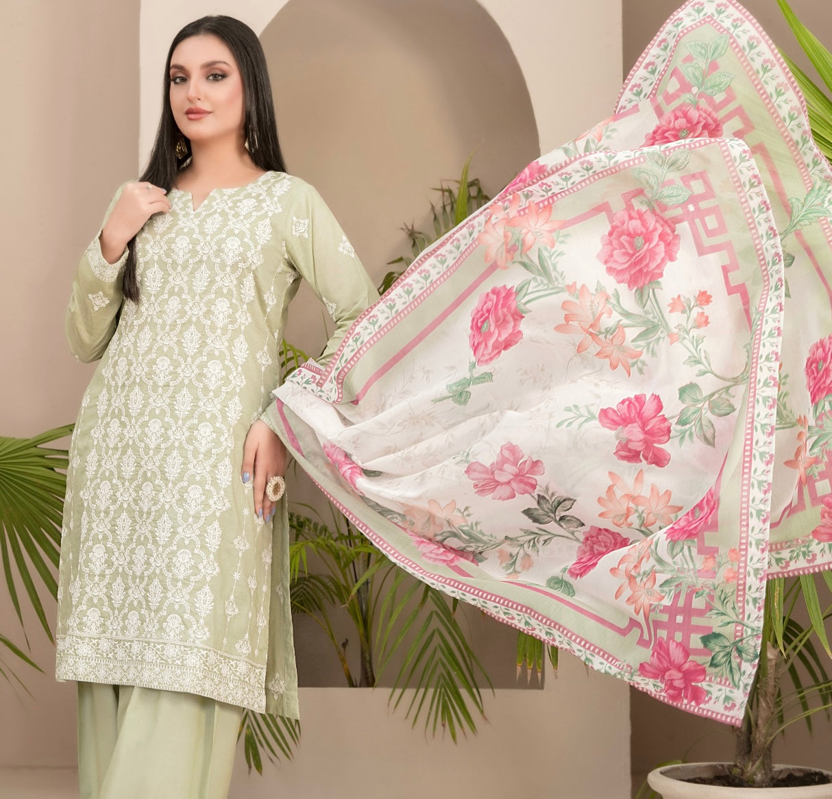 Embroidered Lawn 3pc