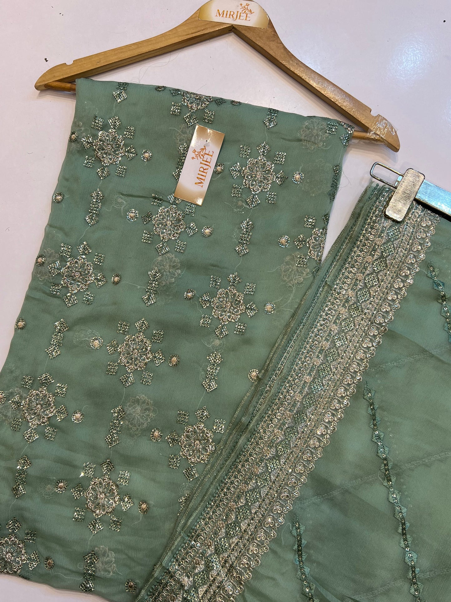 Bareeze Chiffion Suits 4pc