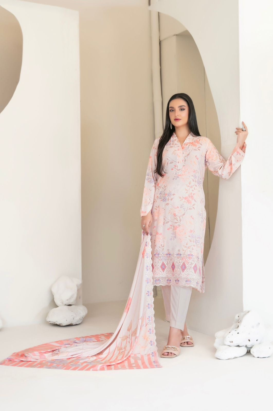 Embroidered Linen Suit 3pc