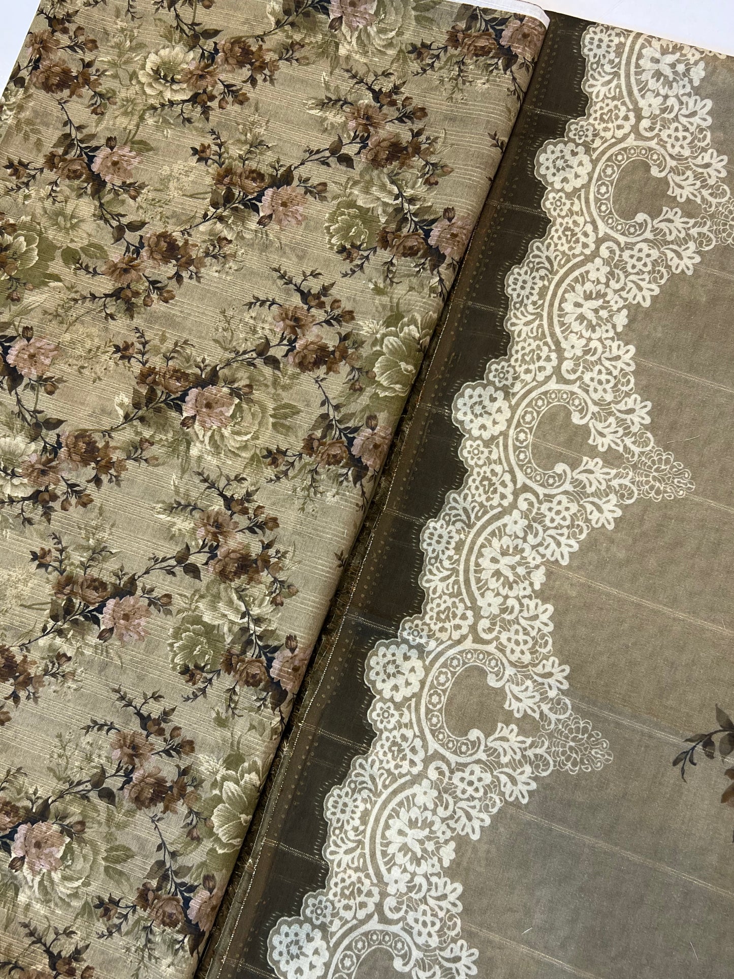 Bana Dora Lawn 3pc