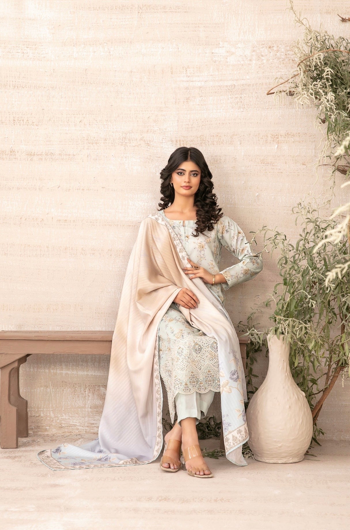 Luxury Zarri Chikankari Suit 3pc