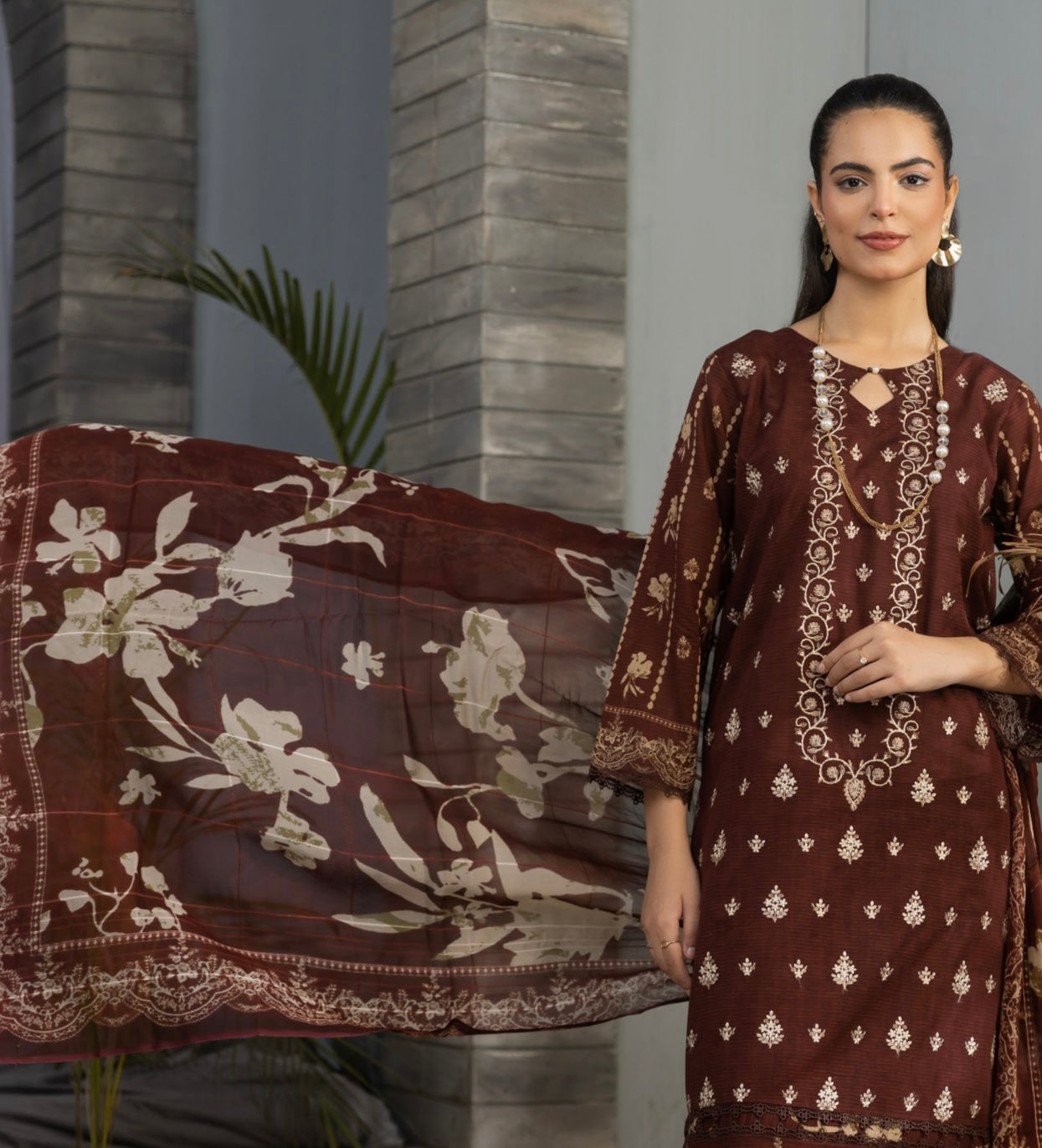 Embroidered Lawn 3pc
