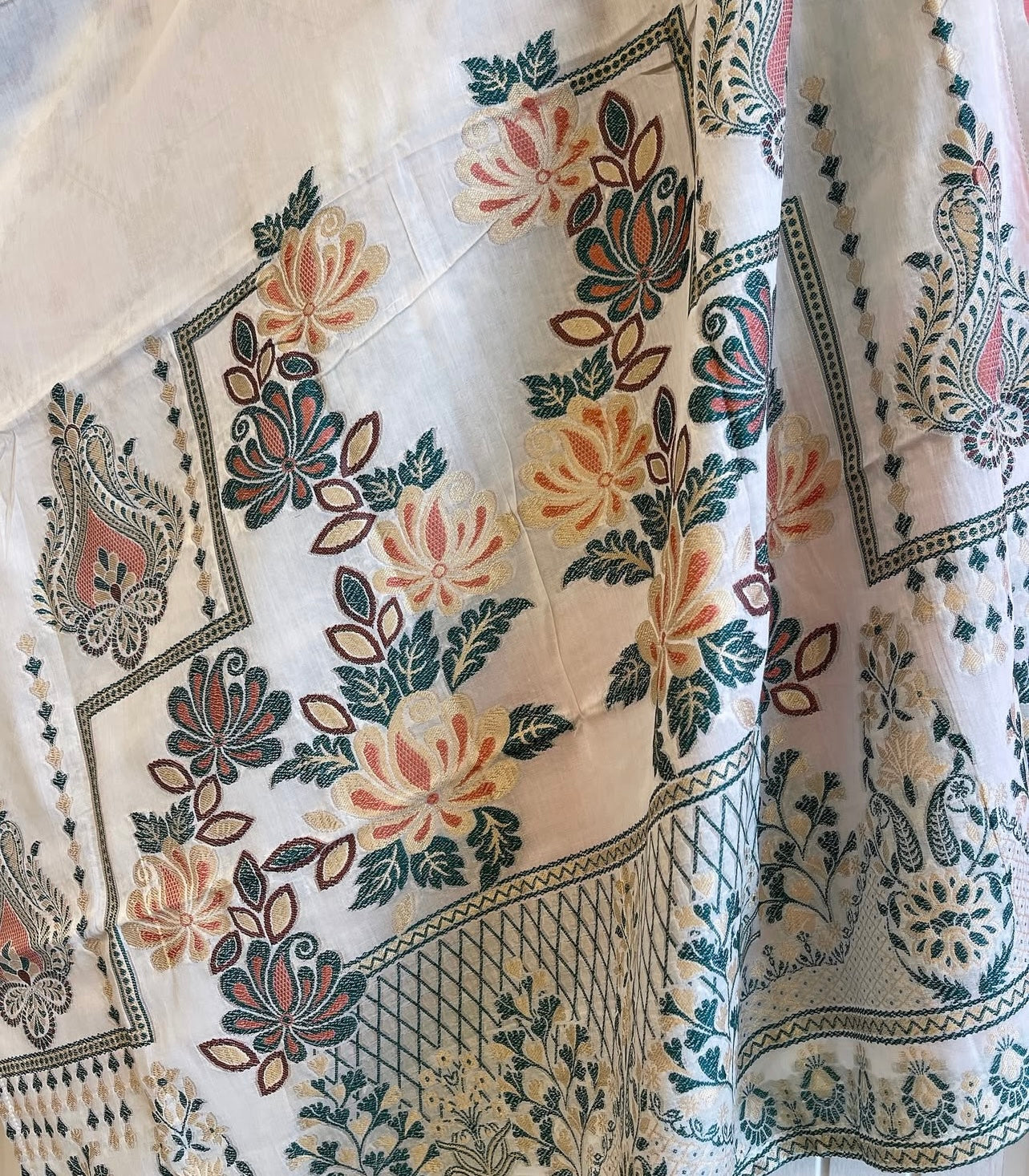 Solid Co-ords Kashmiri Jacquard Dupatta 3pc Suit