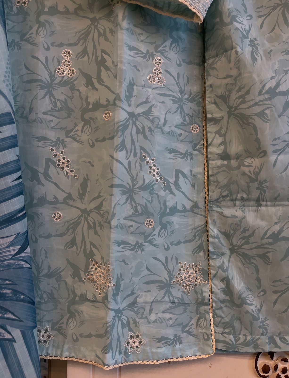 Luxury ChickenKari 3pc Suit