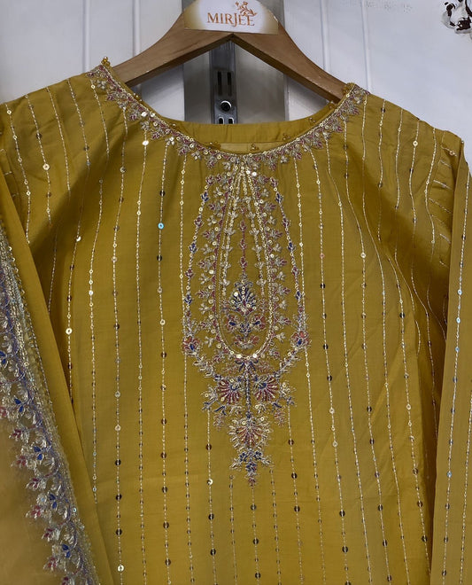 Luxury Embroidered 3pc Suit