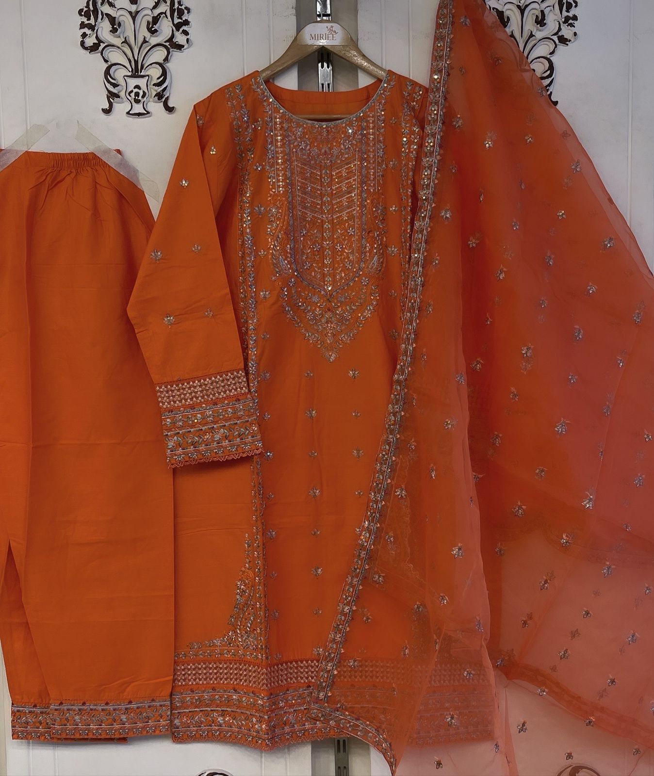 Luxury Embroidered 3pc Suit