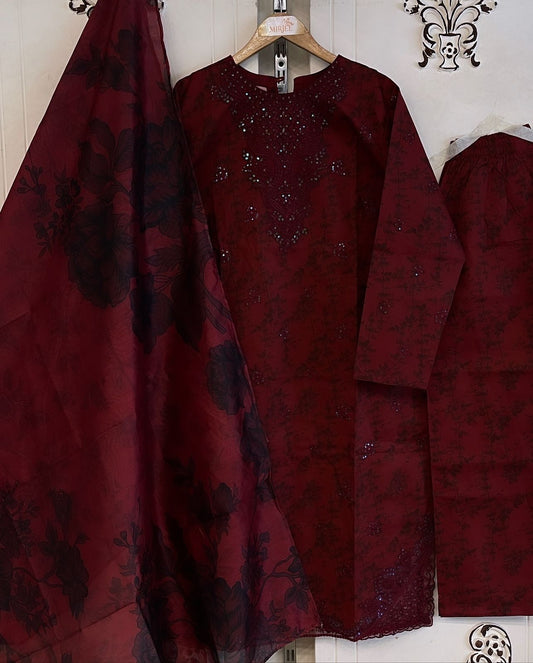 Luxury Embroidered 3pc Suit