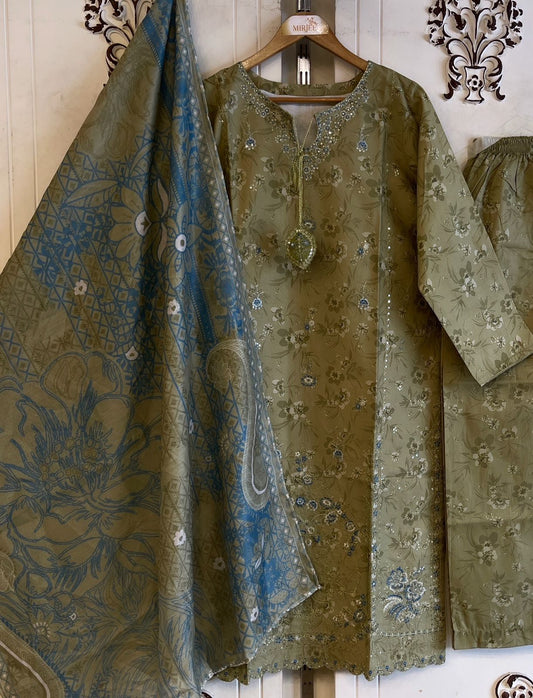 Luxury Embroidered 3pc Suit