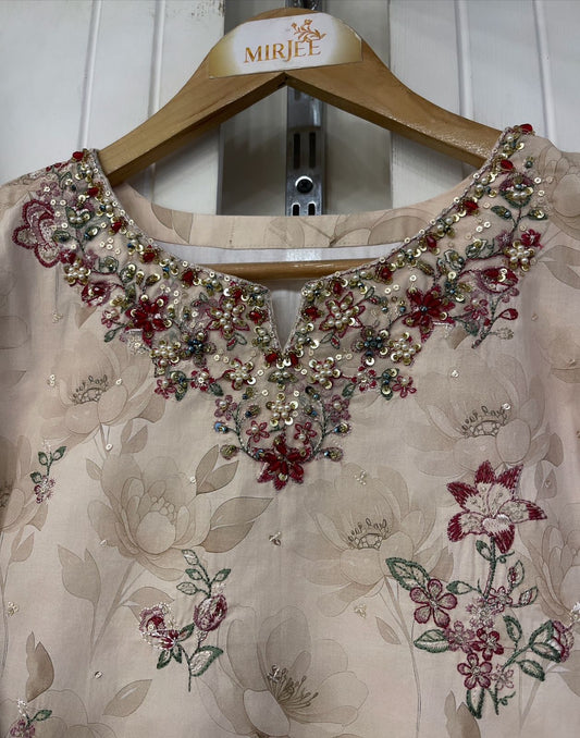 Luxury Embroidered 3pc Suit