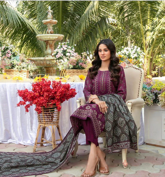 Luxury Embroidered Lawn Suit