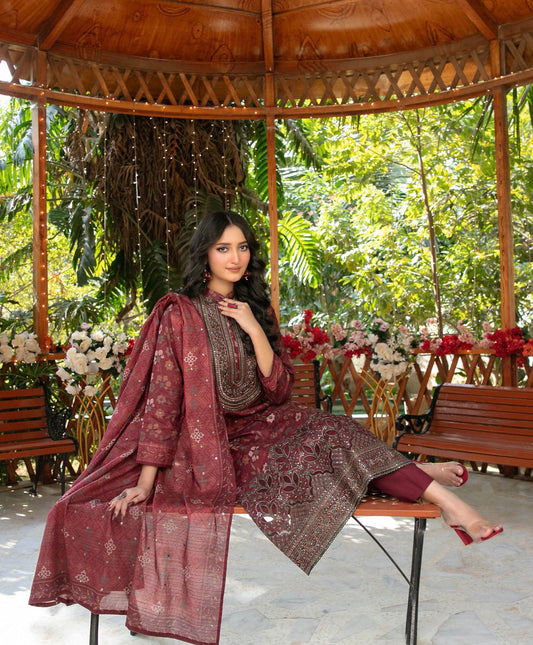 Luxury Embroidered Lawn Suit