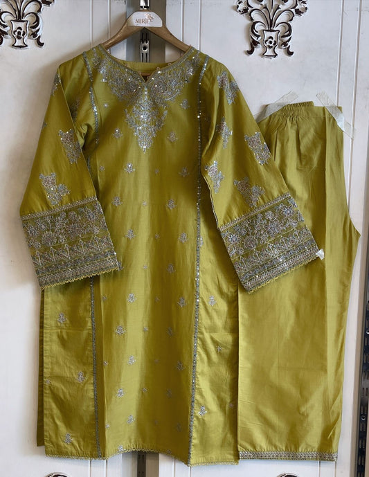 Embroidered 2Pc Suit