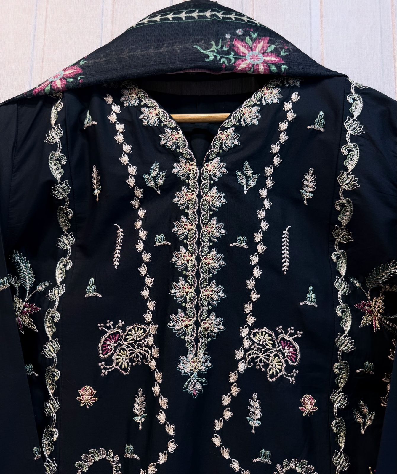 Luxury Embroidered 3Pc Suit