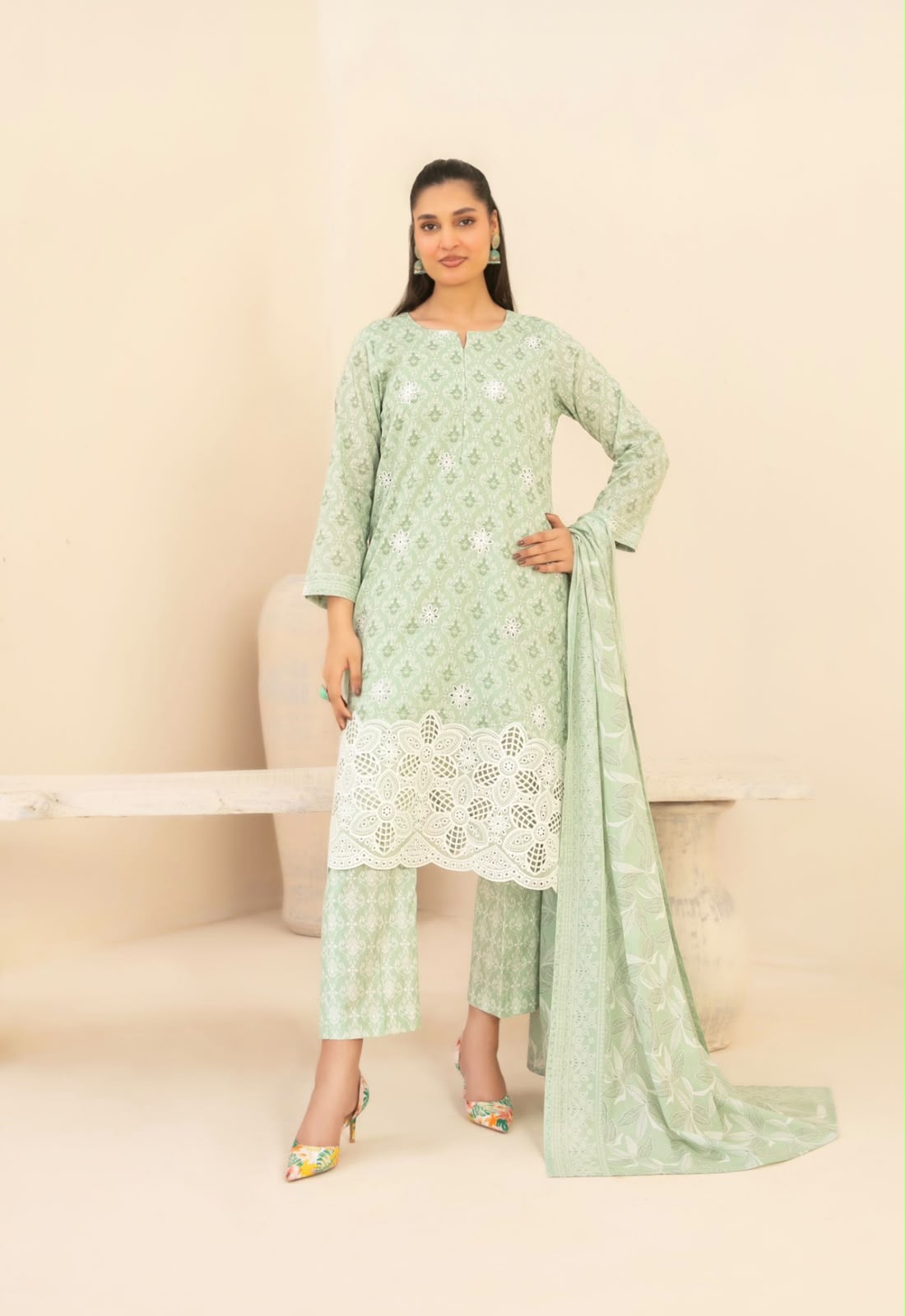 Chicken Kari Lawn 3pc Suit