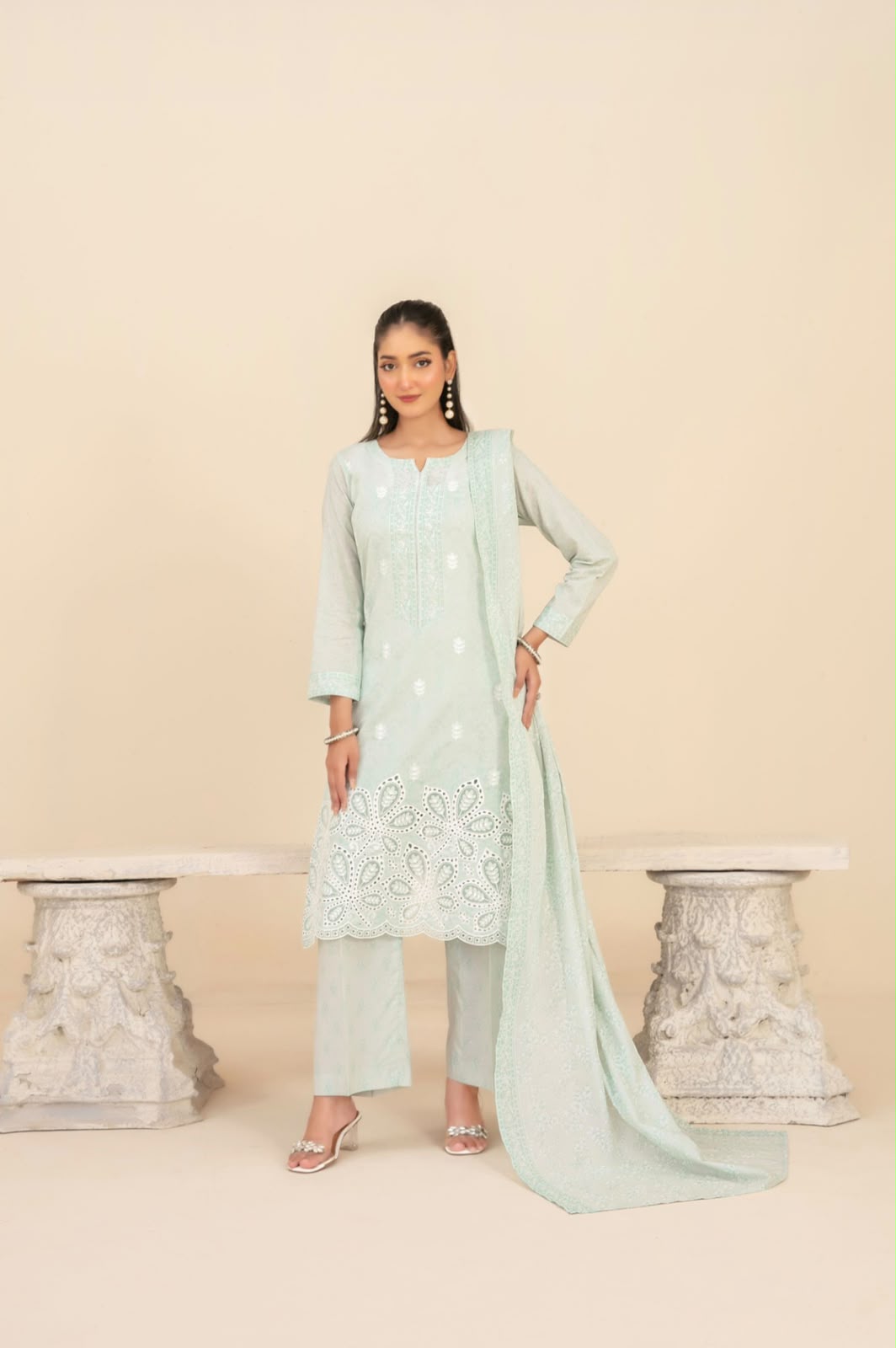 Chicken Kari Lawn 3Pc Suit