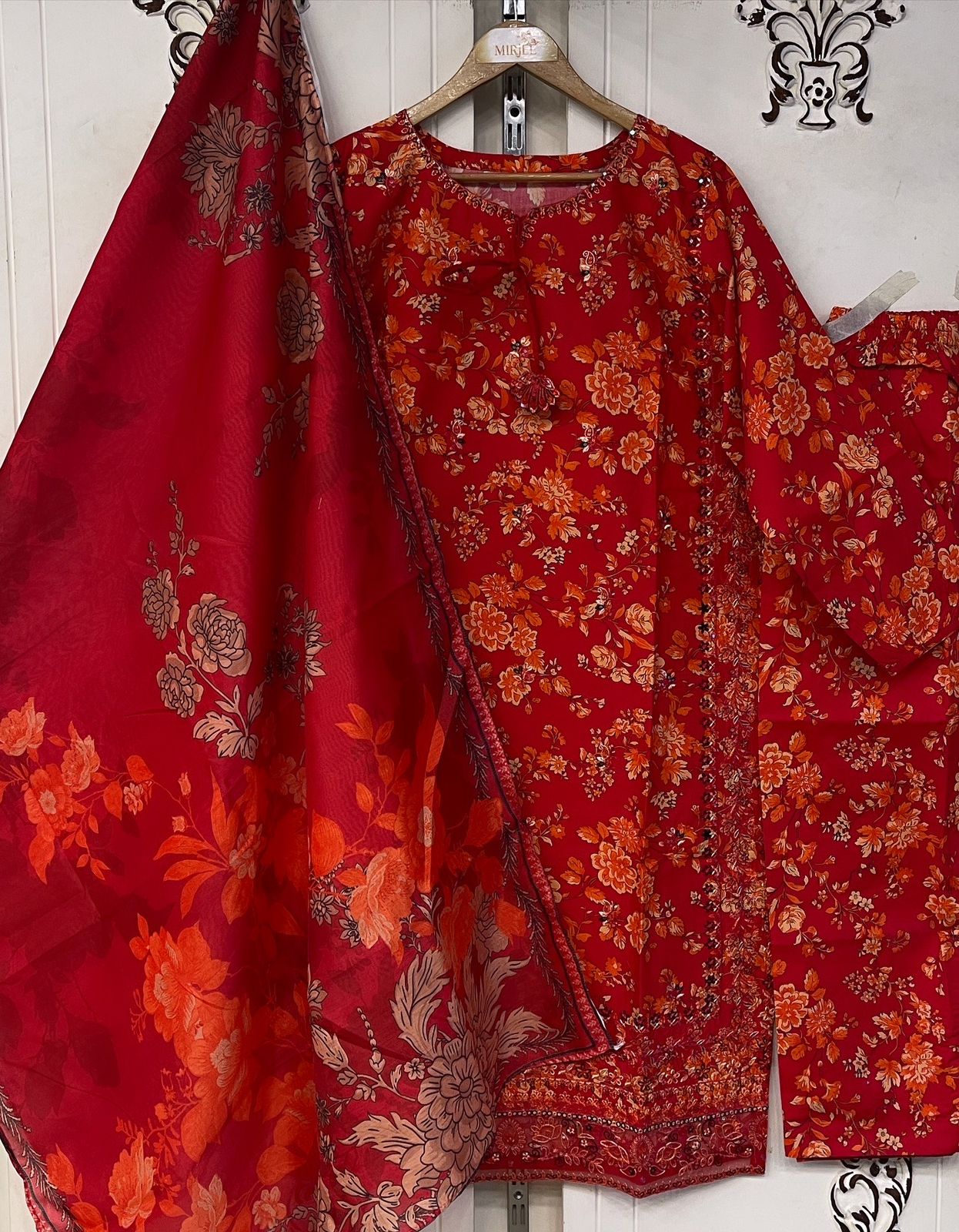 Luxury Embroidered 3pc Suit